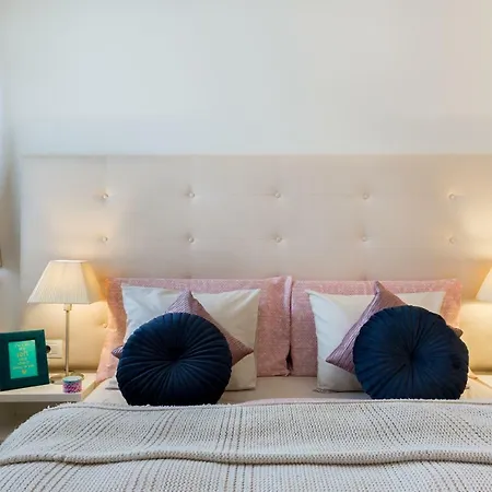 Ninedaysuite Rooftop Terrace Βουδαπέστη